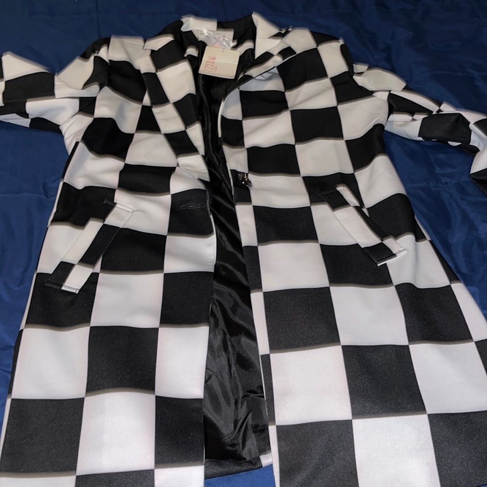 Long blazer black white and yellow
